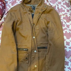 Beautiful brown/tan winter coat SIZE SMAll